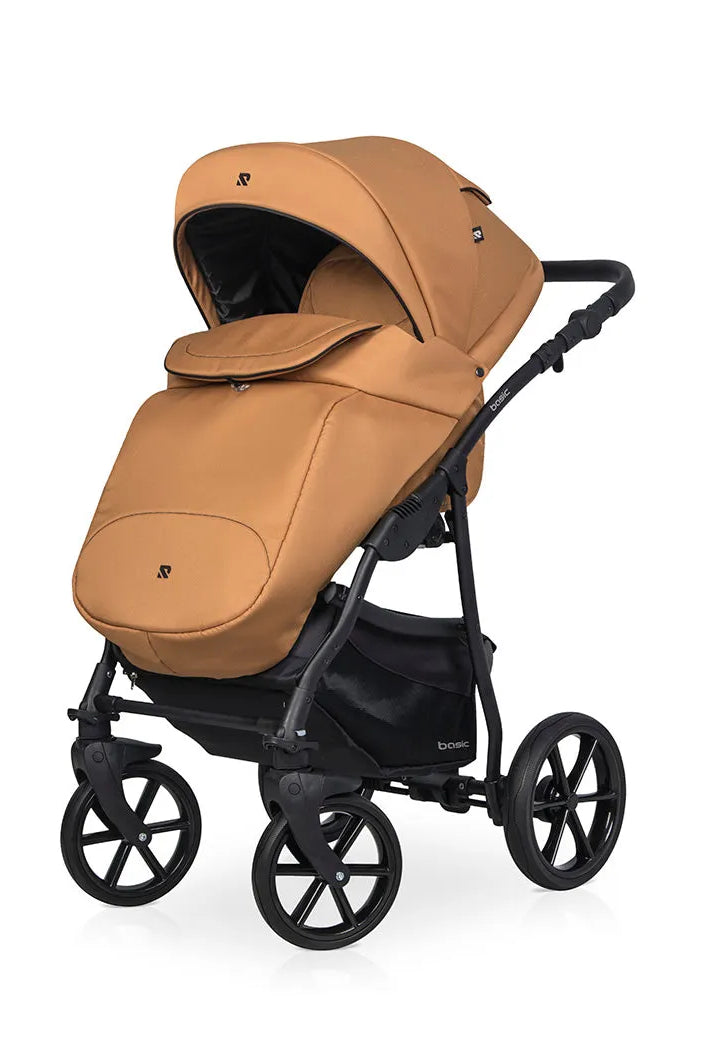 Cochecito 3 en 1 RIKO BASIC color Camel bolsa de dormir